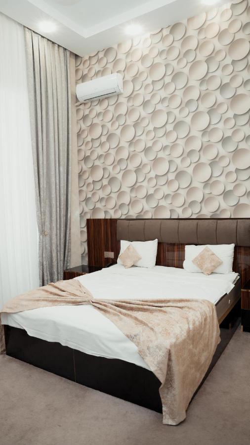 Dionis Baku Hotel Bagian luar foto