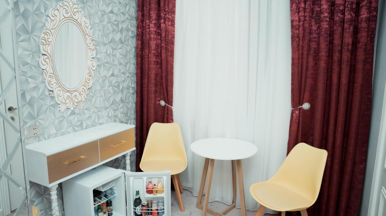 Dionis Baku Hotel Bagian luar foto