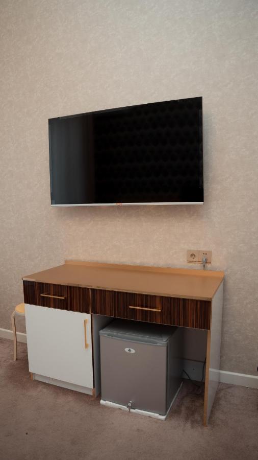 Dionis Baku Hotel Bagian luar foto