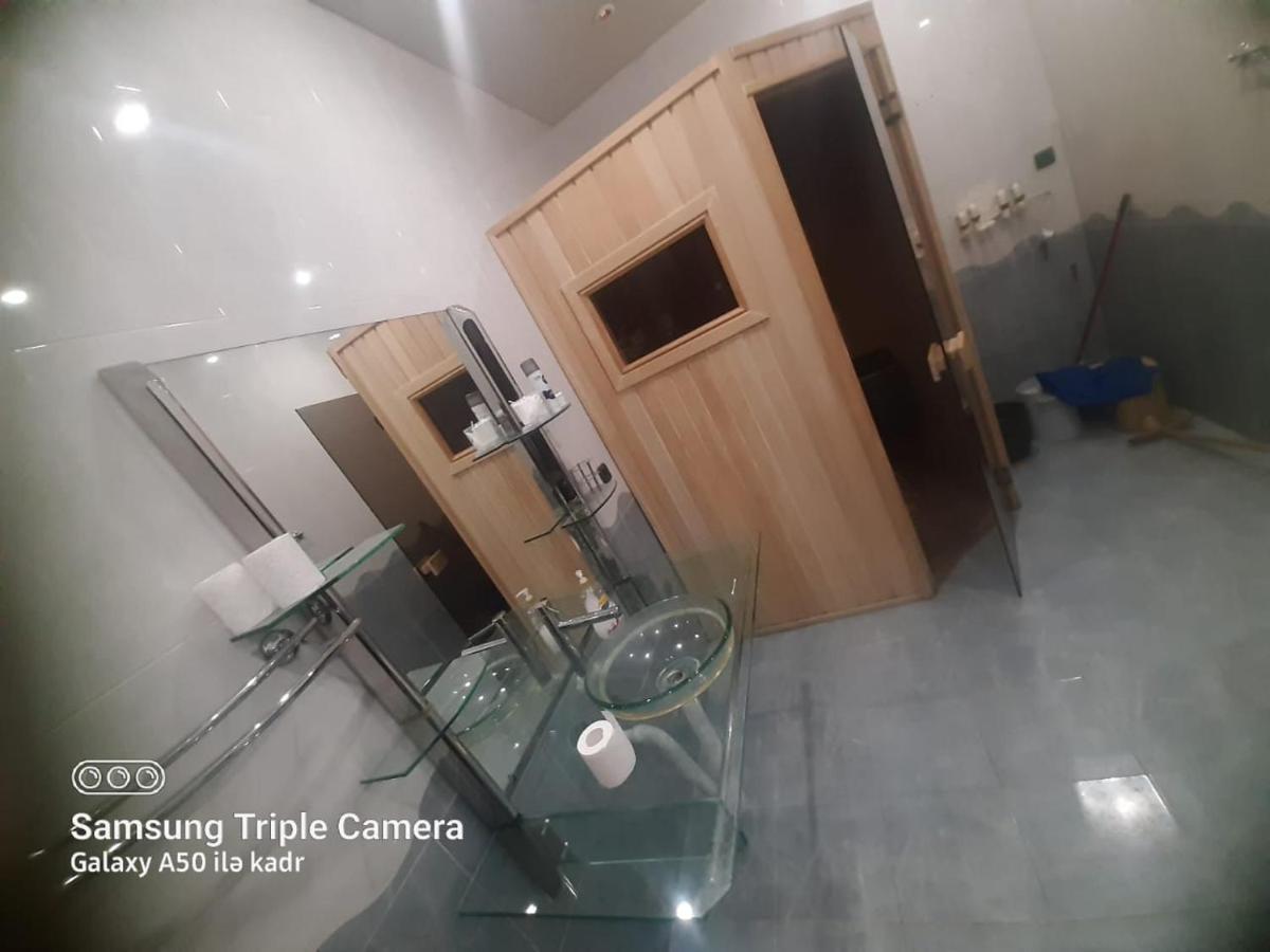 Dionis Baku Hotel Bagian luar foto